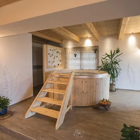 Bohemian Switzerland - Country house Krasna Lipa